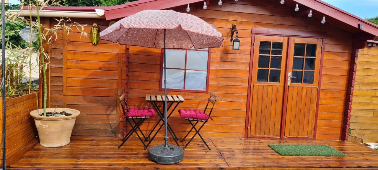 Le Chalet Des Dany Saint-Mamert-du-Gard Eksteriør billede