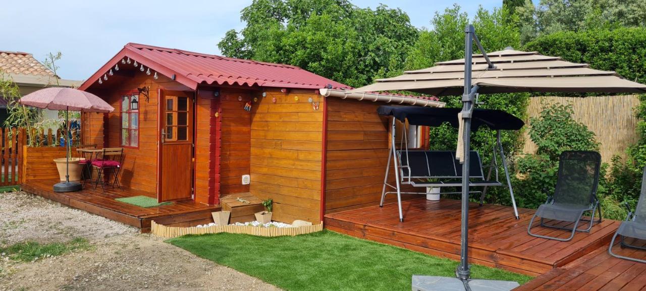 Le Chalet Des Dany Saint-Mamert-du-Gard Eksteriør billede